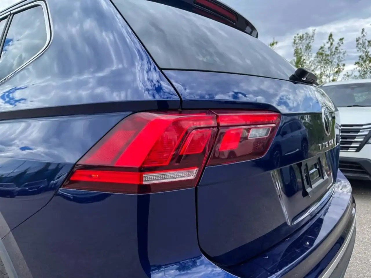 Volkswagen Tiguan снимка Volkswagen Tiguan