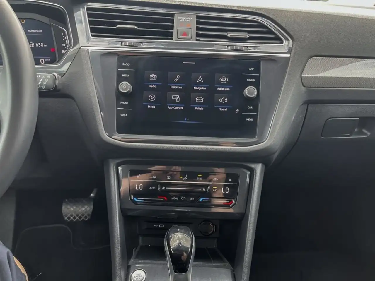 Volkswagen Tiguan снимка Volkswagen Tiguan