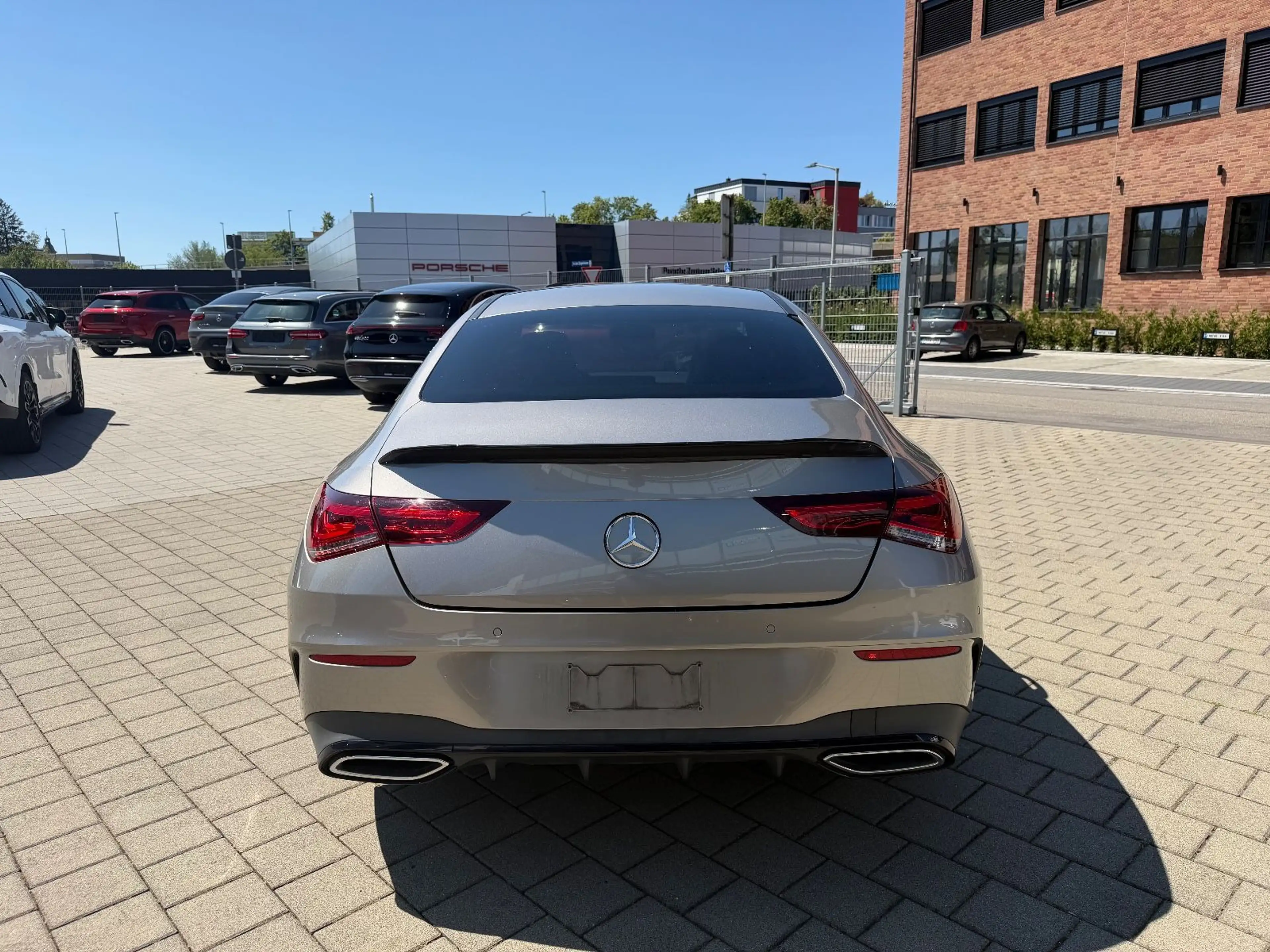 Mercedes-Benz CLA 200 d AMG*MBUX*Pano*Night*Ambi*Rcam — photo 6