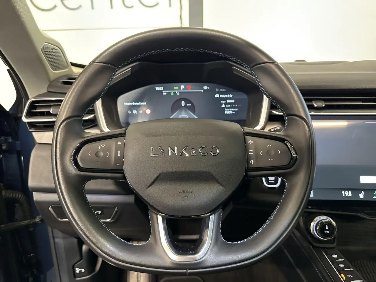 Lynk & Co 01 1.5 PHEV MY22 6,6 KWH PANO 360 CAMERA ACC, миниатюра 29