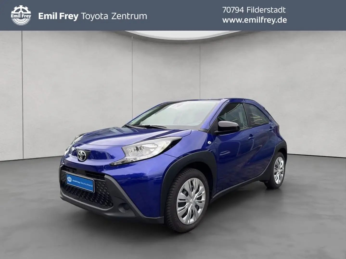 Toyota Aygo X X S-CVT Play Modrá - 1