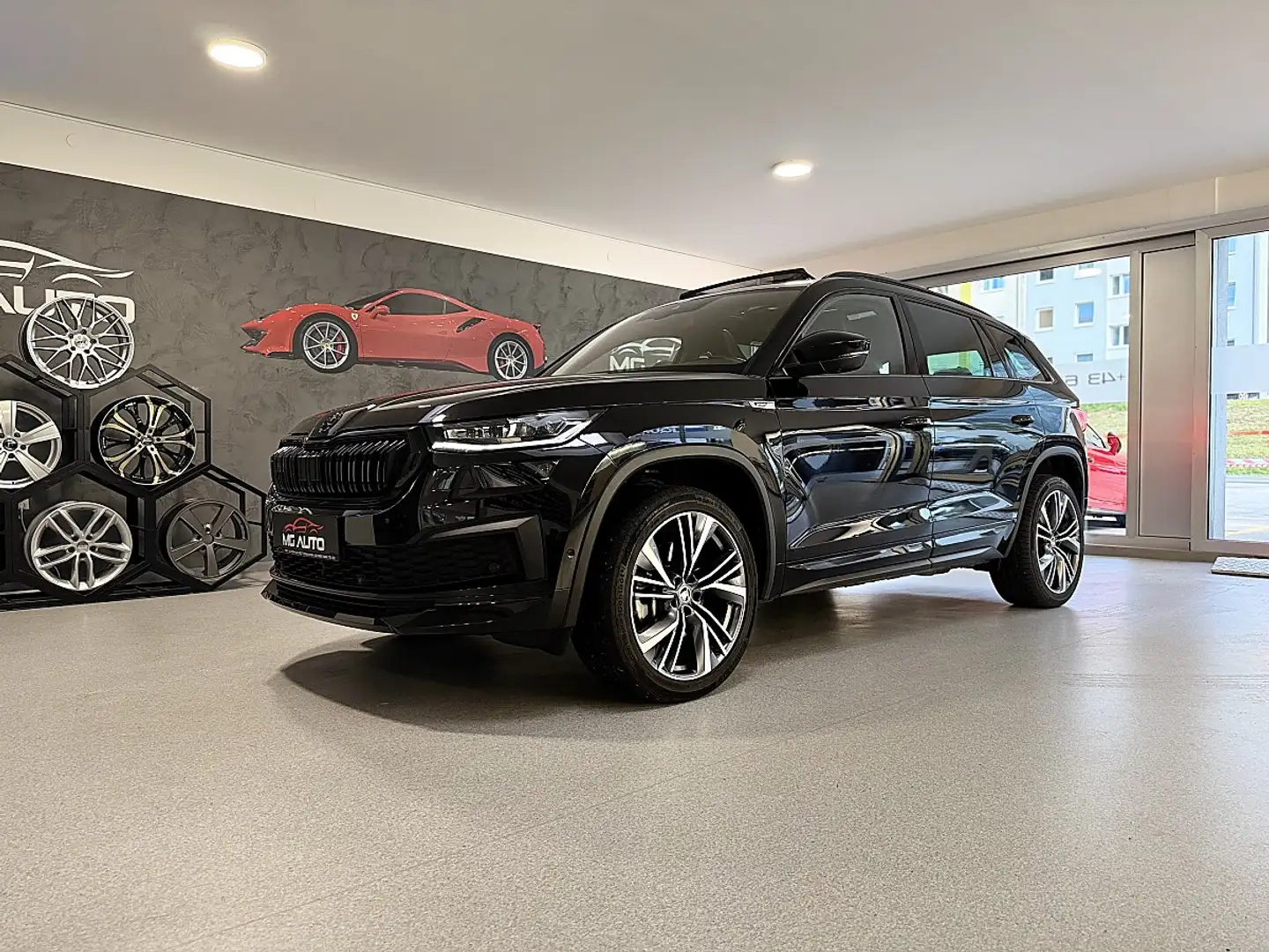 Skoda Kodiaq 2.0 TDI ALLRAD SPORTLINE DSG *NAPPA*CANTON*SBL*... Schwarz - 1