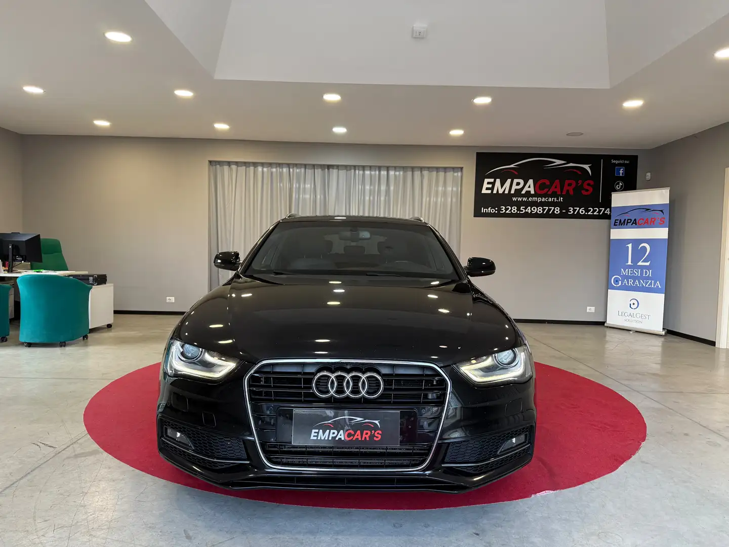Audi A4 AVANT 2.0 TDI S-LINE x3 Nero - 2