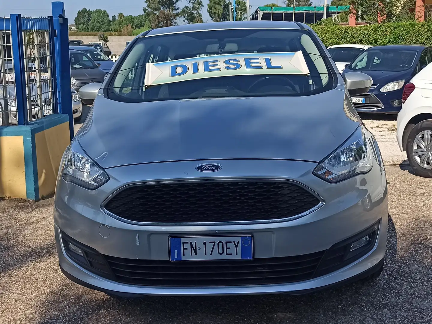 Ford C-Max C-Max 1.5 tdci Plus s Silber - 1