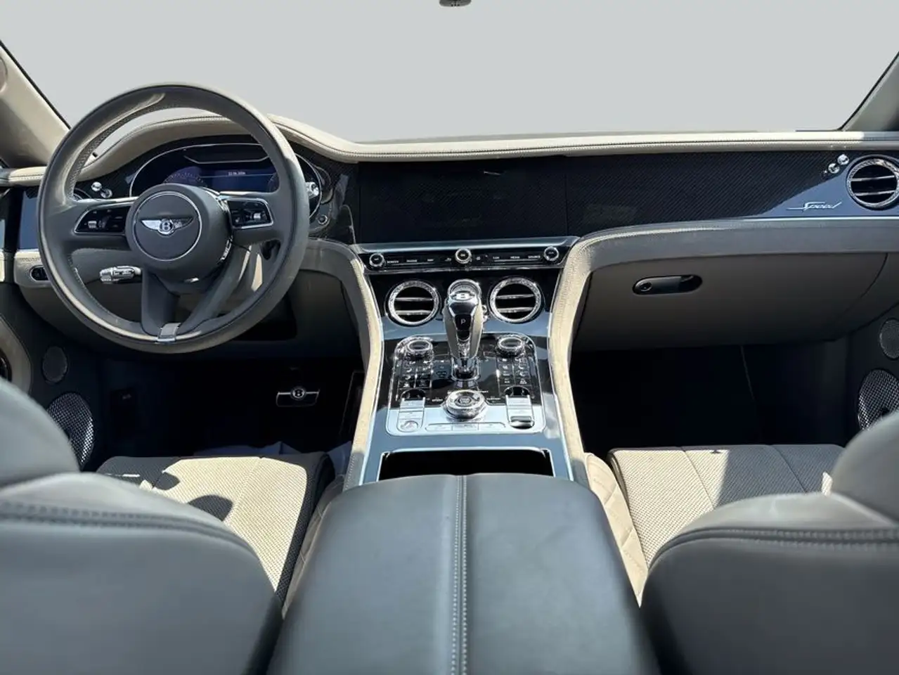 Bentley Continental GTC 2023