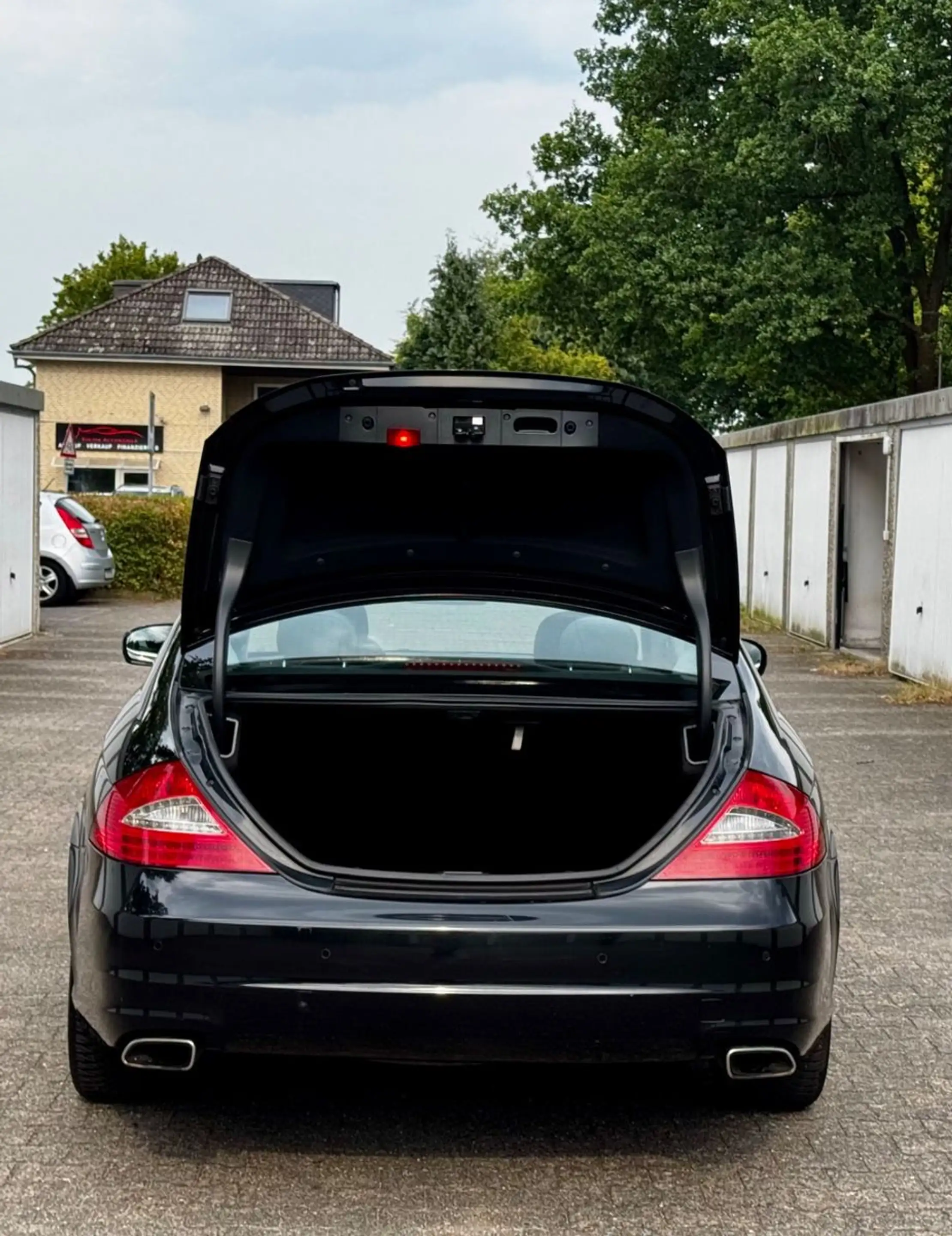 Mercedes-Benz CLS 320 CDI — photo 8