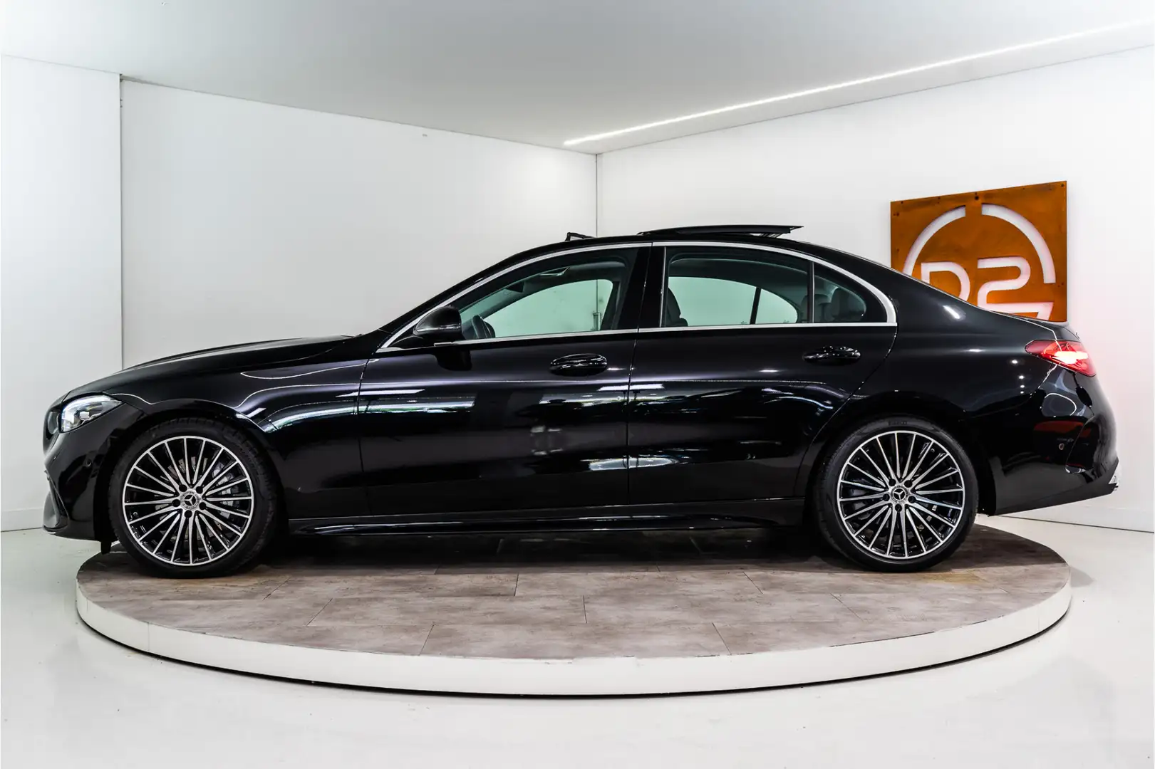 Mercedes-Benz C 200 AMG Premium+ 204PK | Pano | Sfeer | Burmester | Me Gris - 2