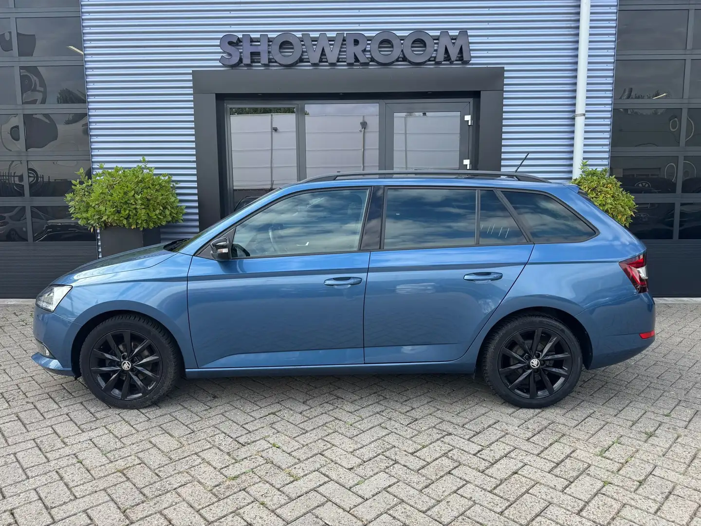 Skoda Fabia Combi 1.0 TSI Sport Business|Start\Stop|Apple carp Blauw - 2