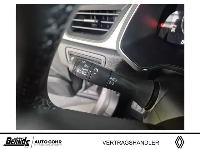 Renault Captur view 13