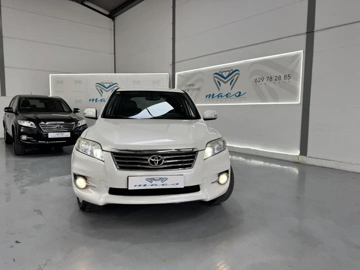 Toyota RAV 4 2.2D-CAT Executive 4x4 CS ADS Blanc - 2