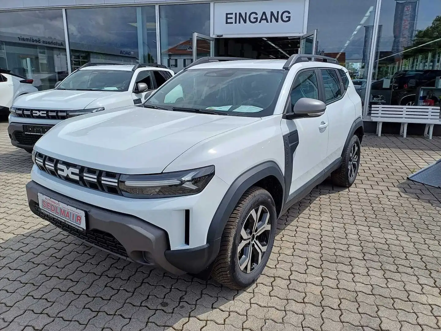Dacia Duster TCe 130 4x4 Expression/Winterpaket/SITZHEIZUNG/KAM Weiß - 2