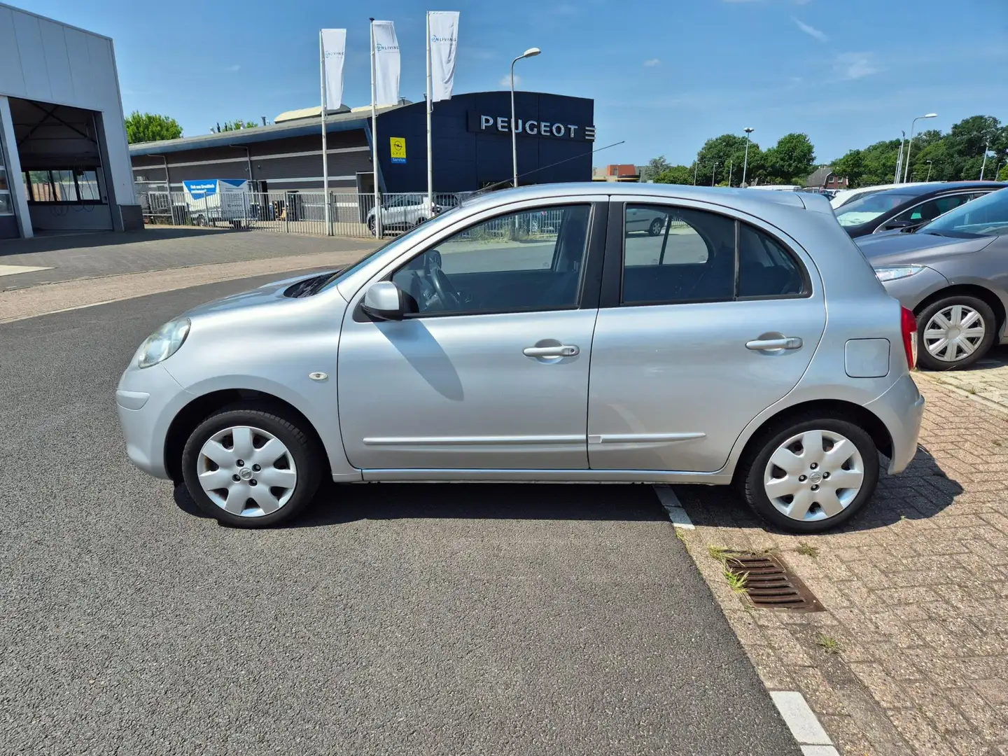 Nissan Micra 1.2 Acenta Clima Nap Origineel Ned Gris - 2
