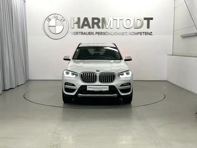 BMW X3 view 7