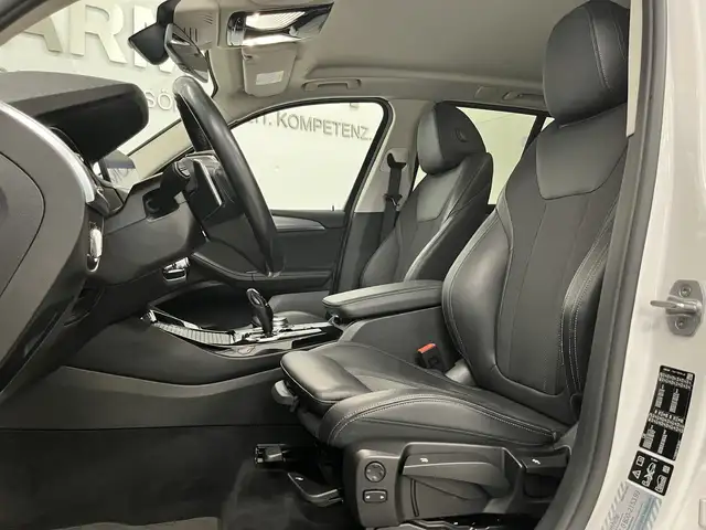 BMW X3 view 14