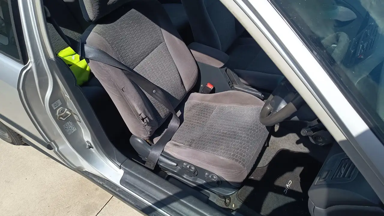 Honda Civic Coupe 1.6i LS Comfort, foto 9