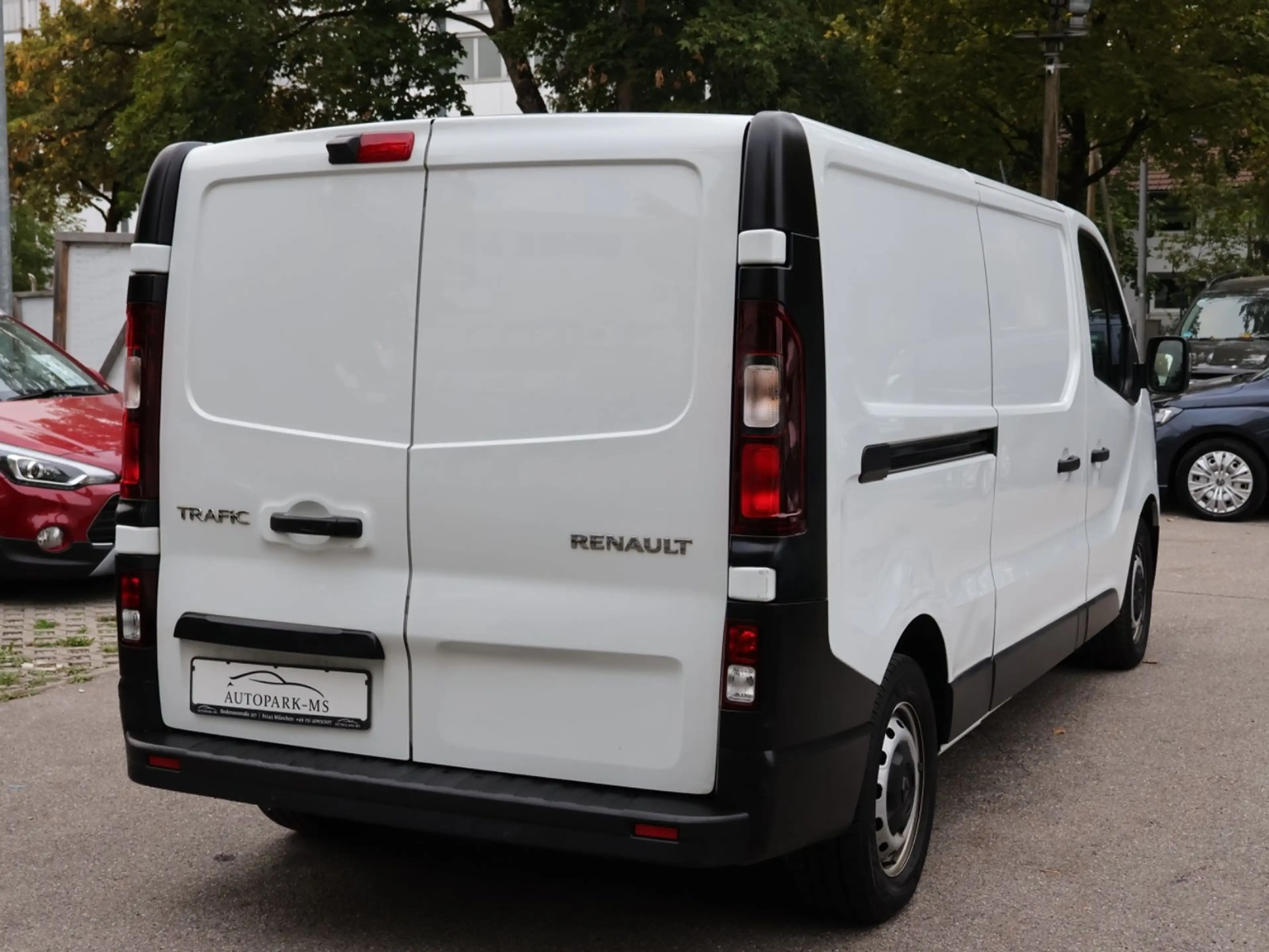 Renault Trafic Kasten L2H1 3,0t Komfort Klima-Kamera-LED — photo 4