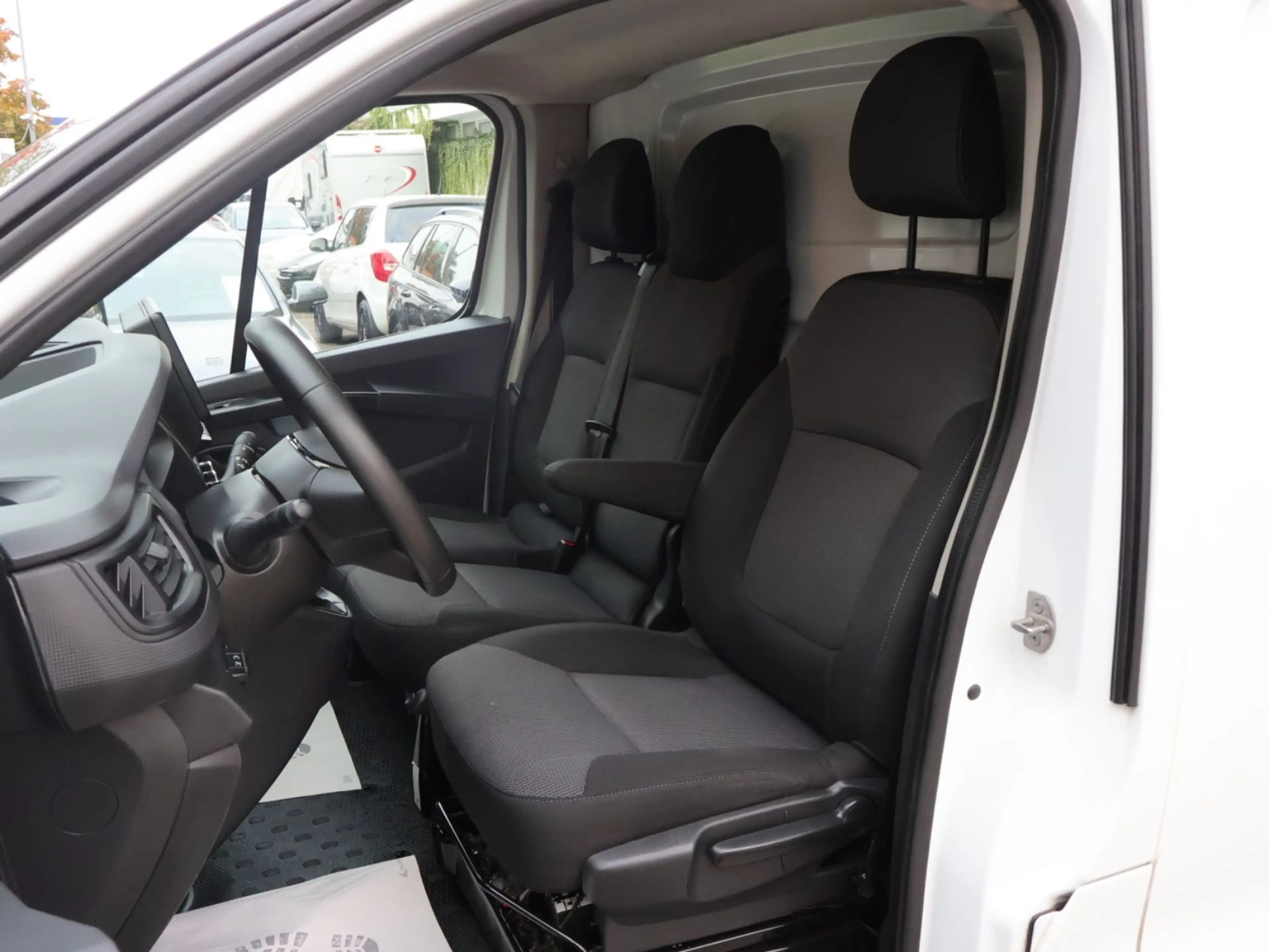 Renault Trafic Kasten L2H1 3,0t Komfort Klima-Kamera-LED — photo 11