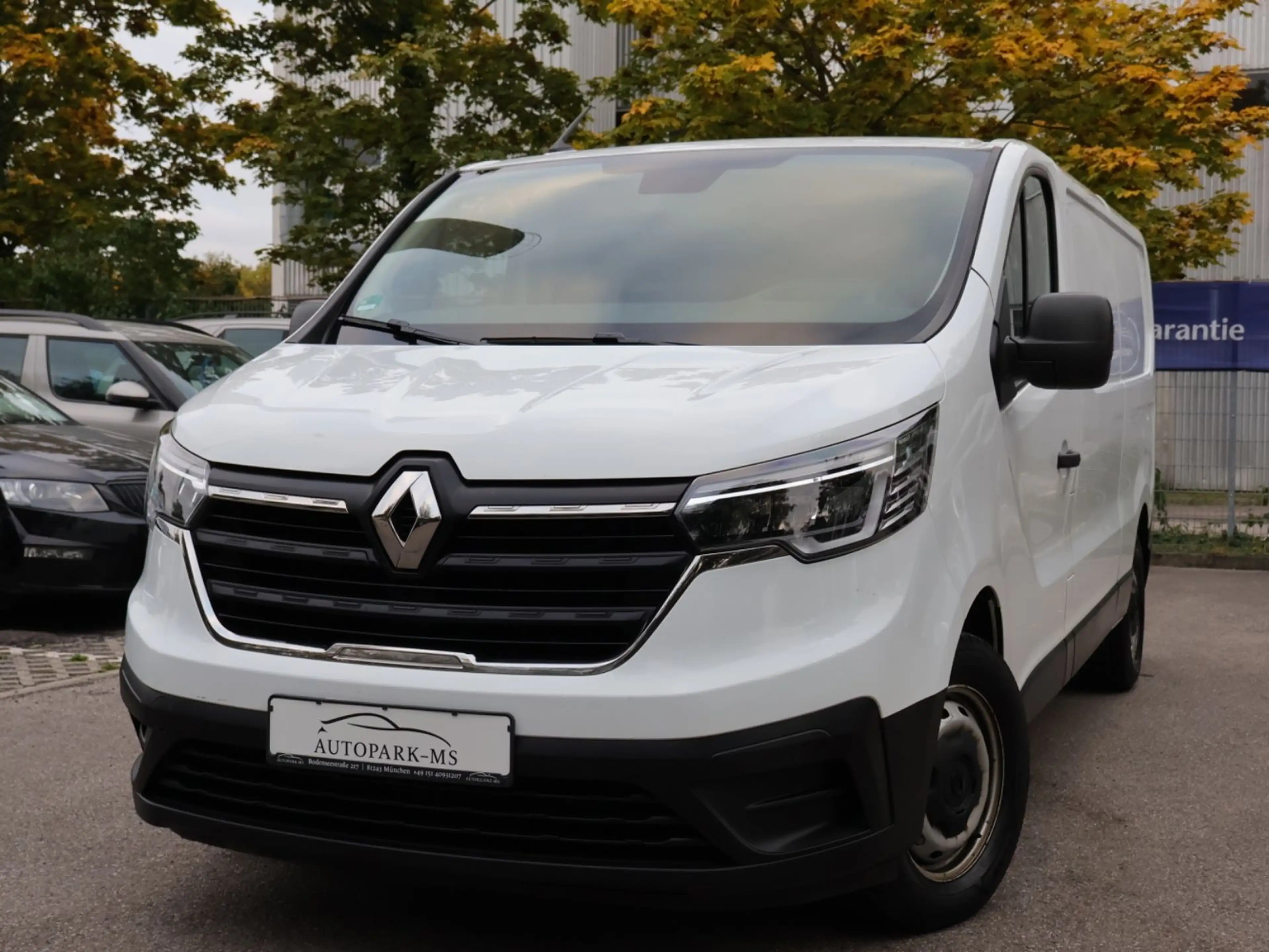 Renault Trafic Kasten L2H1 3,0t Komfort Klima-Kamera-LED