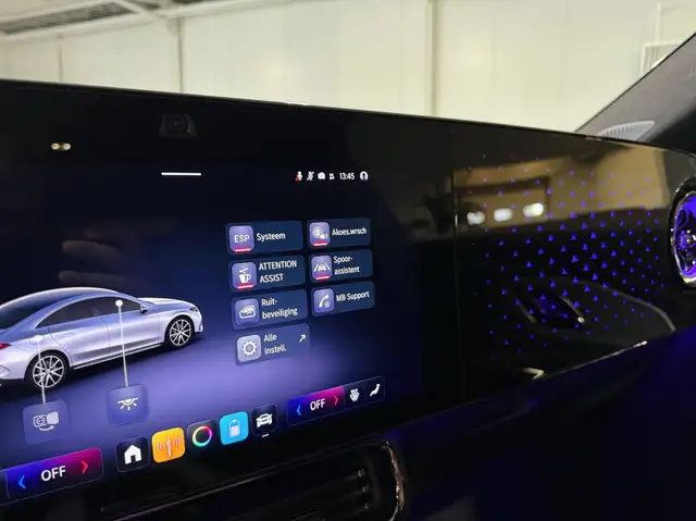 Mercedes-Benz CLA view 17