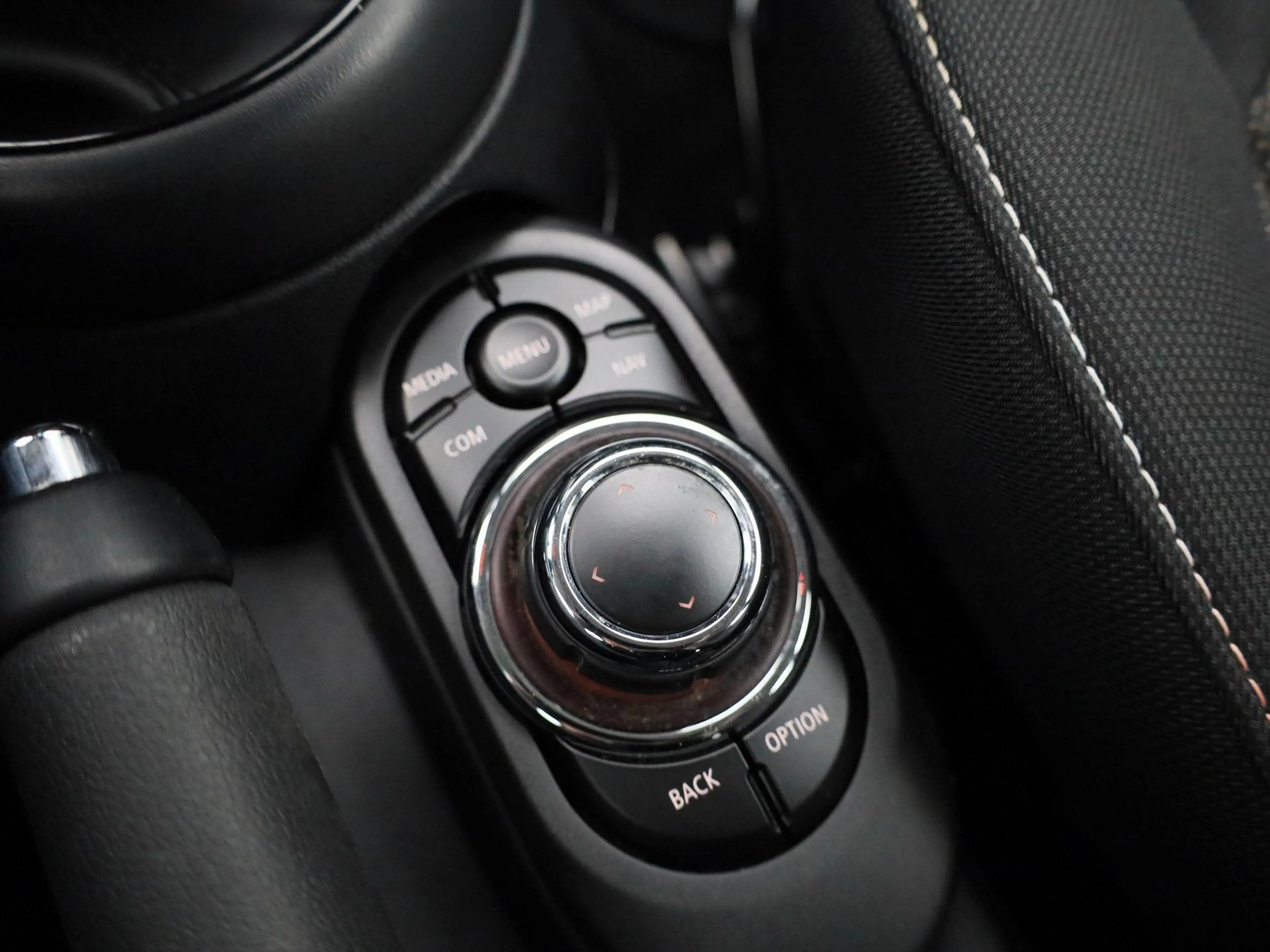 MINI One 5 door — photo 24