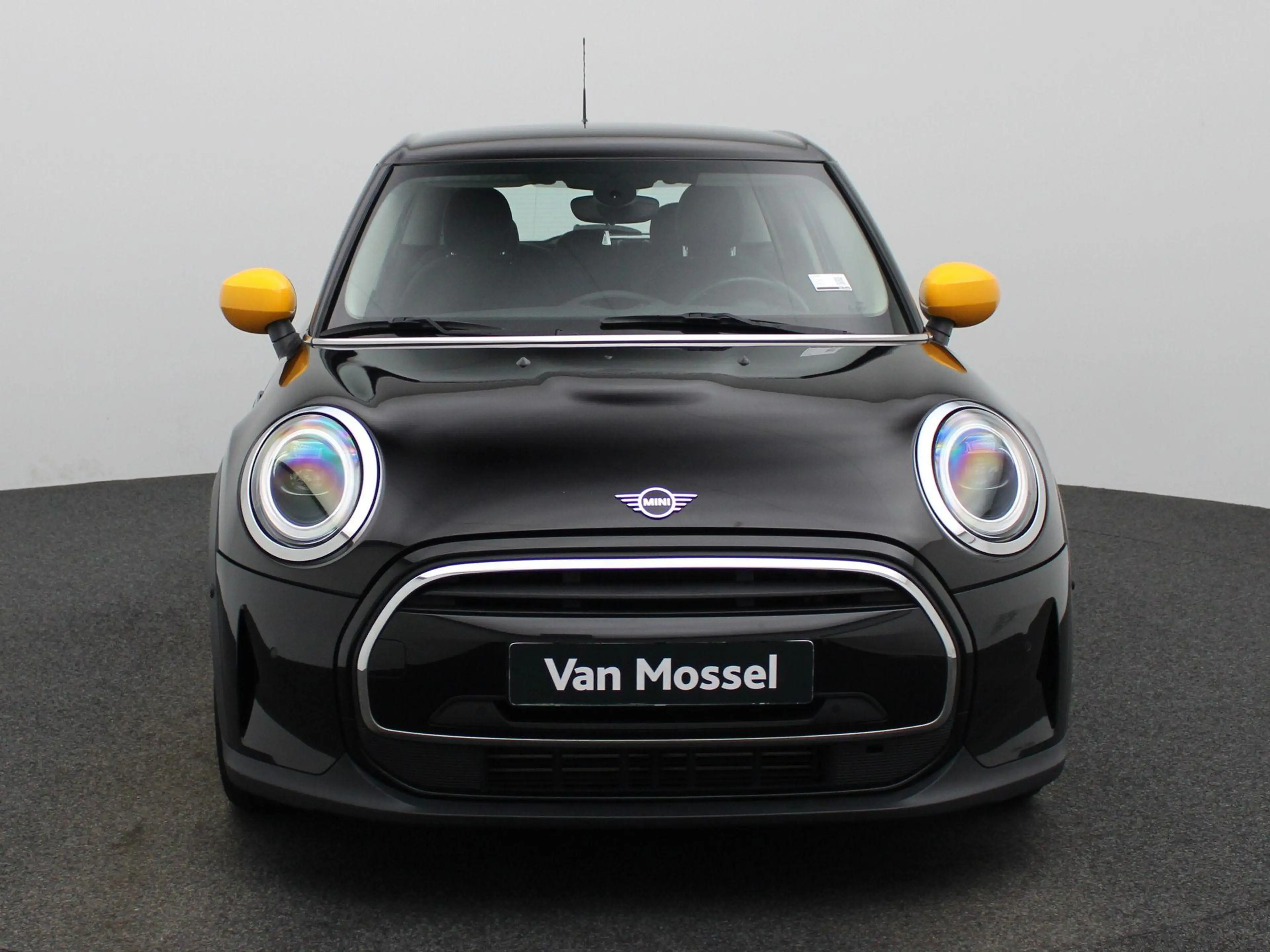 MINI One 5 door — photo 3