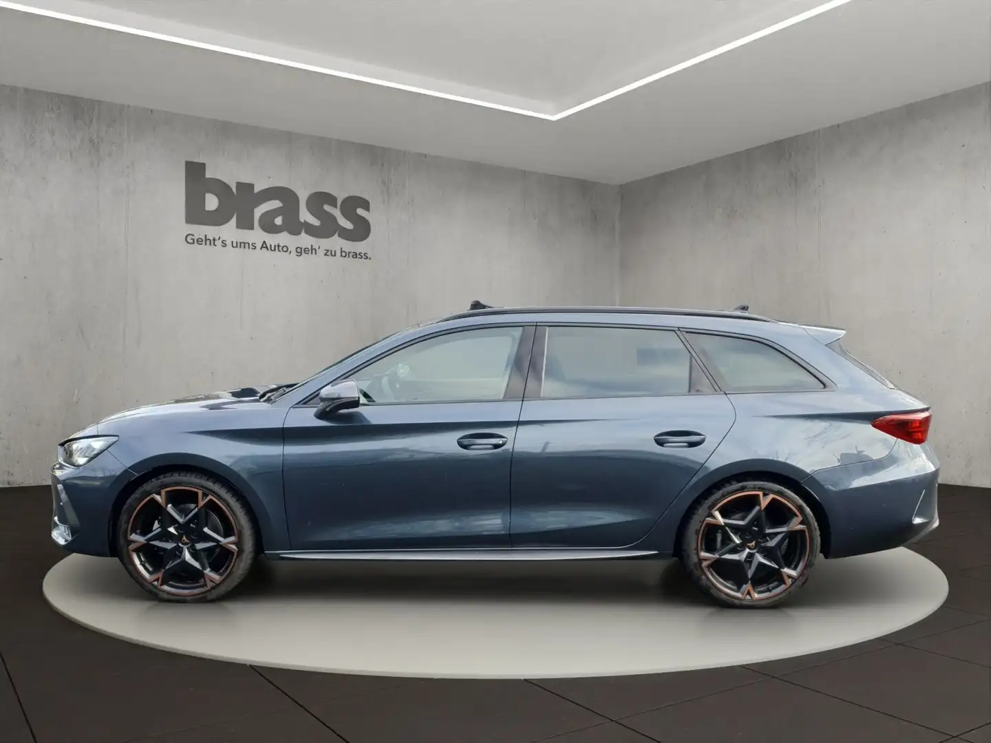 CUPRA Leon Sportstourer 1.5 eTSI 110 kW (150 PS) 7-Gan Grau - 2