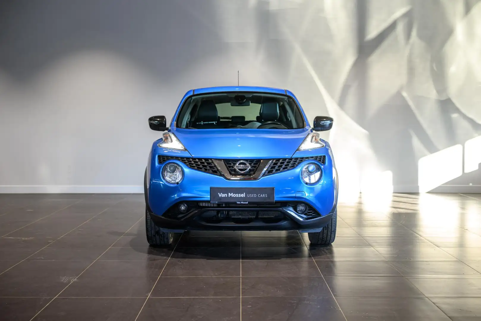 Nissan Juke 1.2 DIG-T Acenta Blau - 2