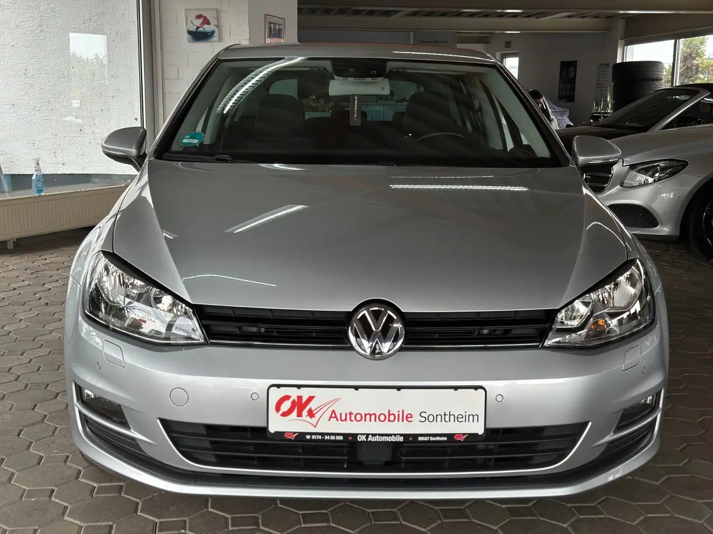 Volkswagen Golf VII Lim 1,4TSI DSG Cup BMT*PDC*ACC*AHK*1.Ha Plateado - 2