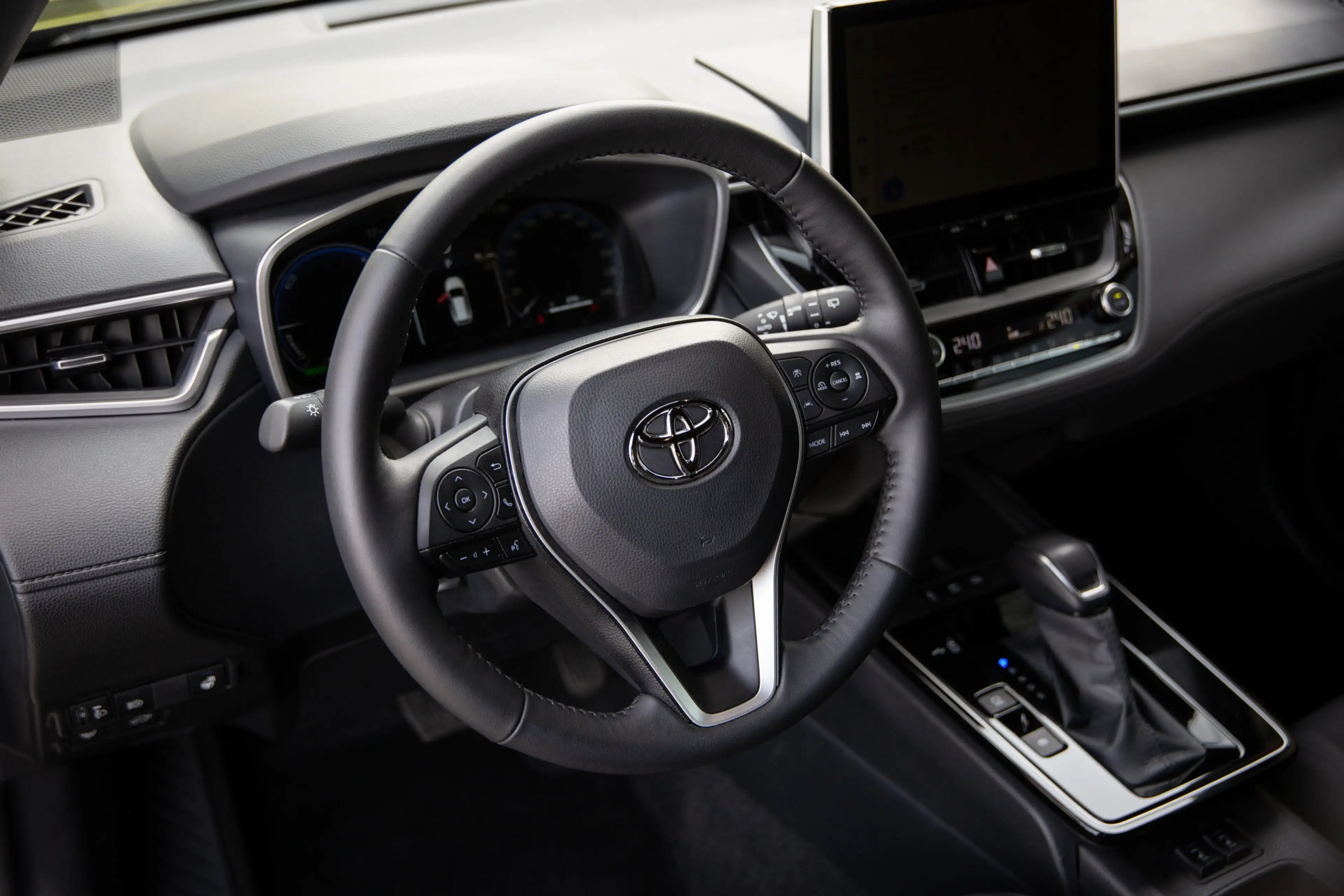 Toyota Corolla Cross Hybrid 140 Dynamic , Achteruitrijcamera, Adap. Cru — photo 4