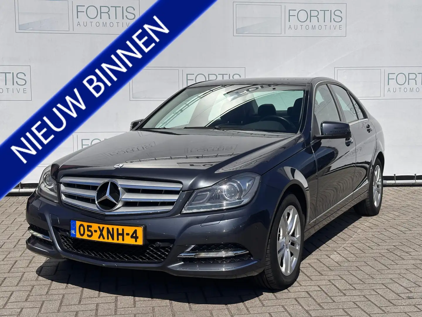 Mercedes-Benz C 180 Business Class Avantgarde NL AUTO | AFN TREKHAAK | Grijs - 1