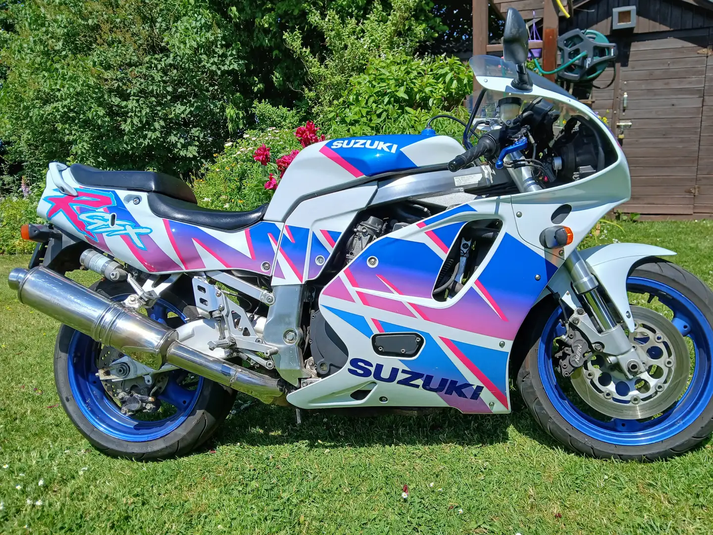 Suzuki GSX-R 750 Bleu - 1