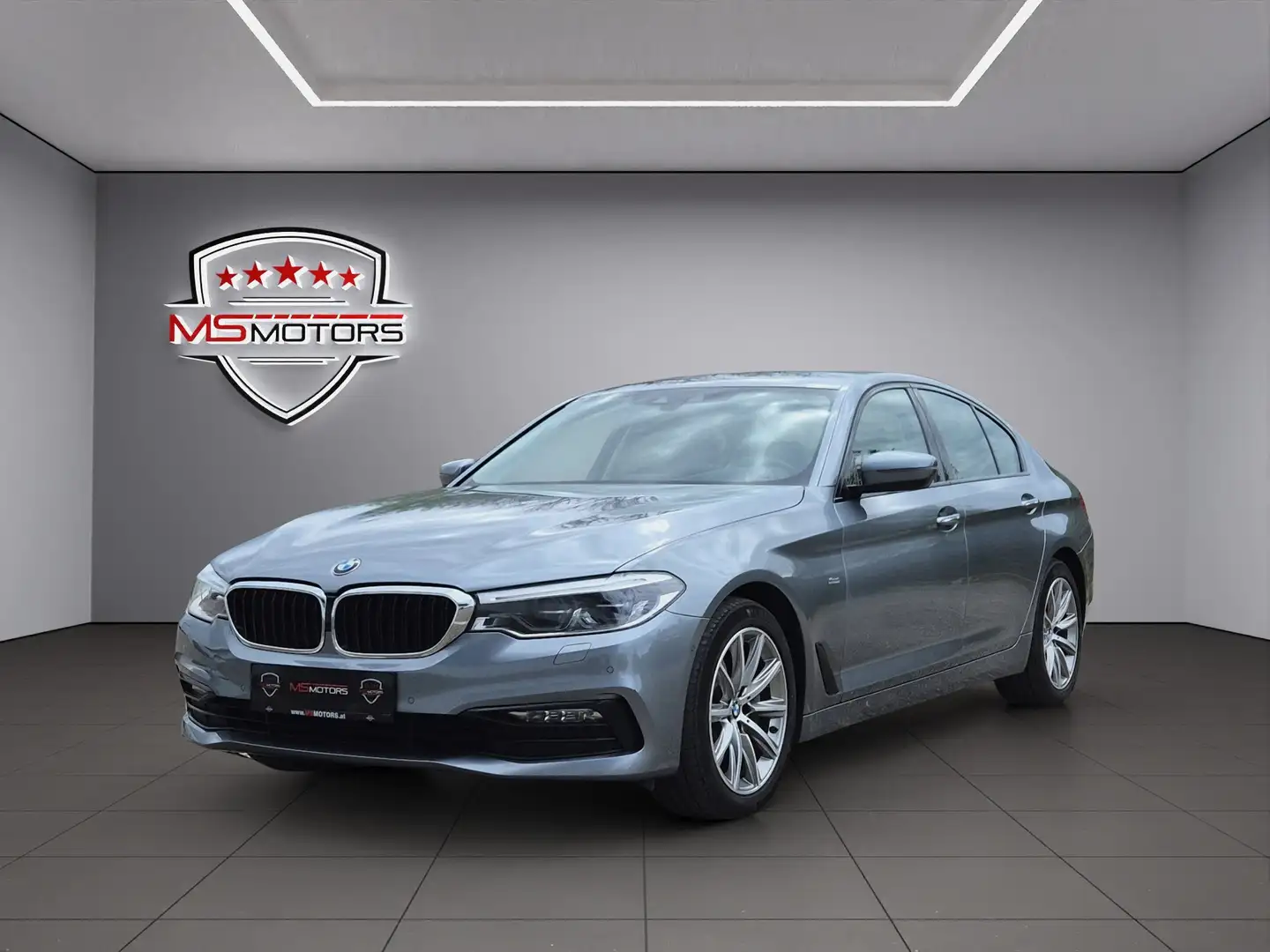 BMW 530 d xDrive*HEAD UP*RFK*KEYLESS*KREDIT*GARANTIE Grau - 1