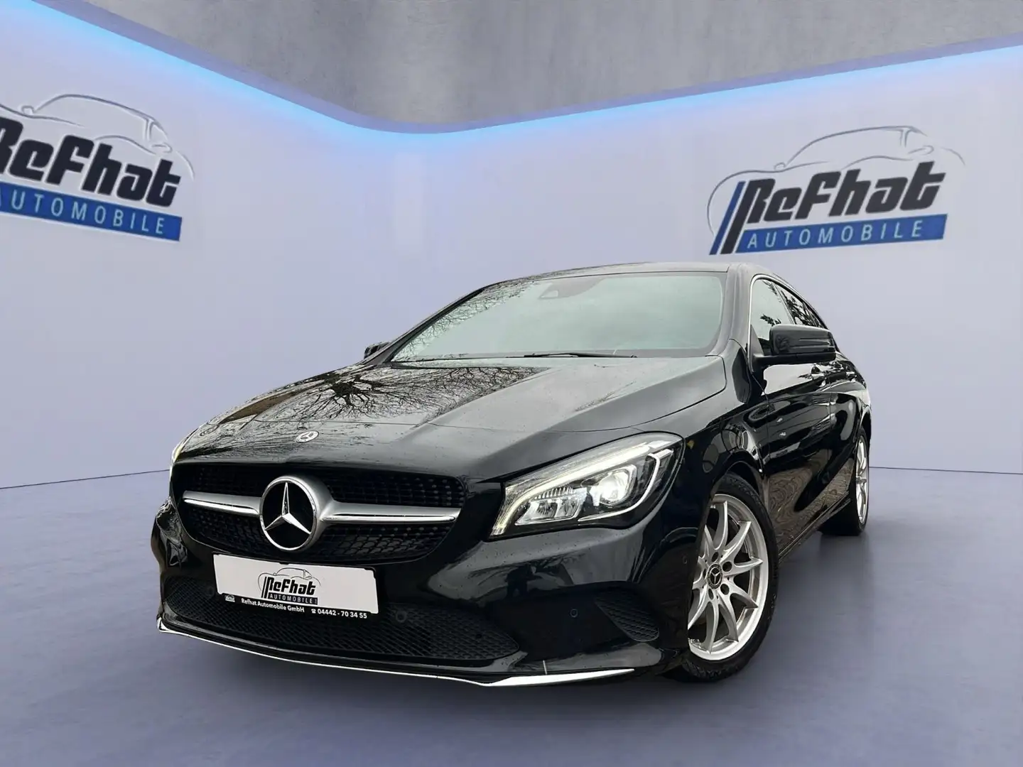 Mercedes-Benz CLA 220 *LED*COMMAND*SHZ*PDC* Noir - 2