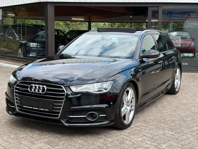 Audi A6 Avant view 4
