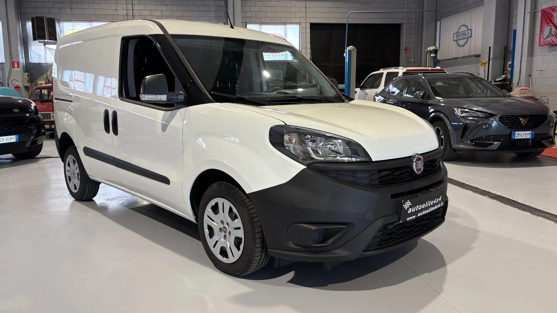 Fiat Doblo Doblò 1.6 MJT 3 POSTI SOLO 150 KM Blanc - 1