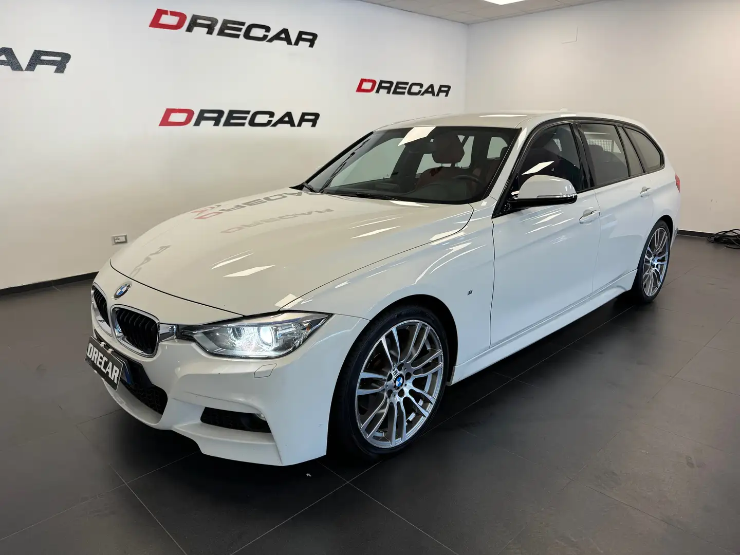 BMW 320 320d Touring MSport auto 19" PELLE ROSSA PERFFETTO Bianco - 1