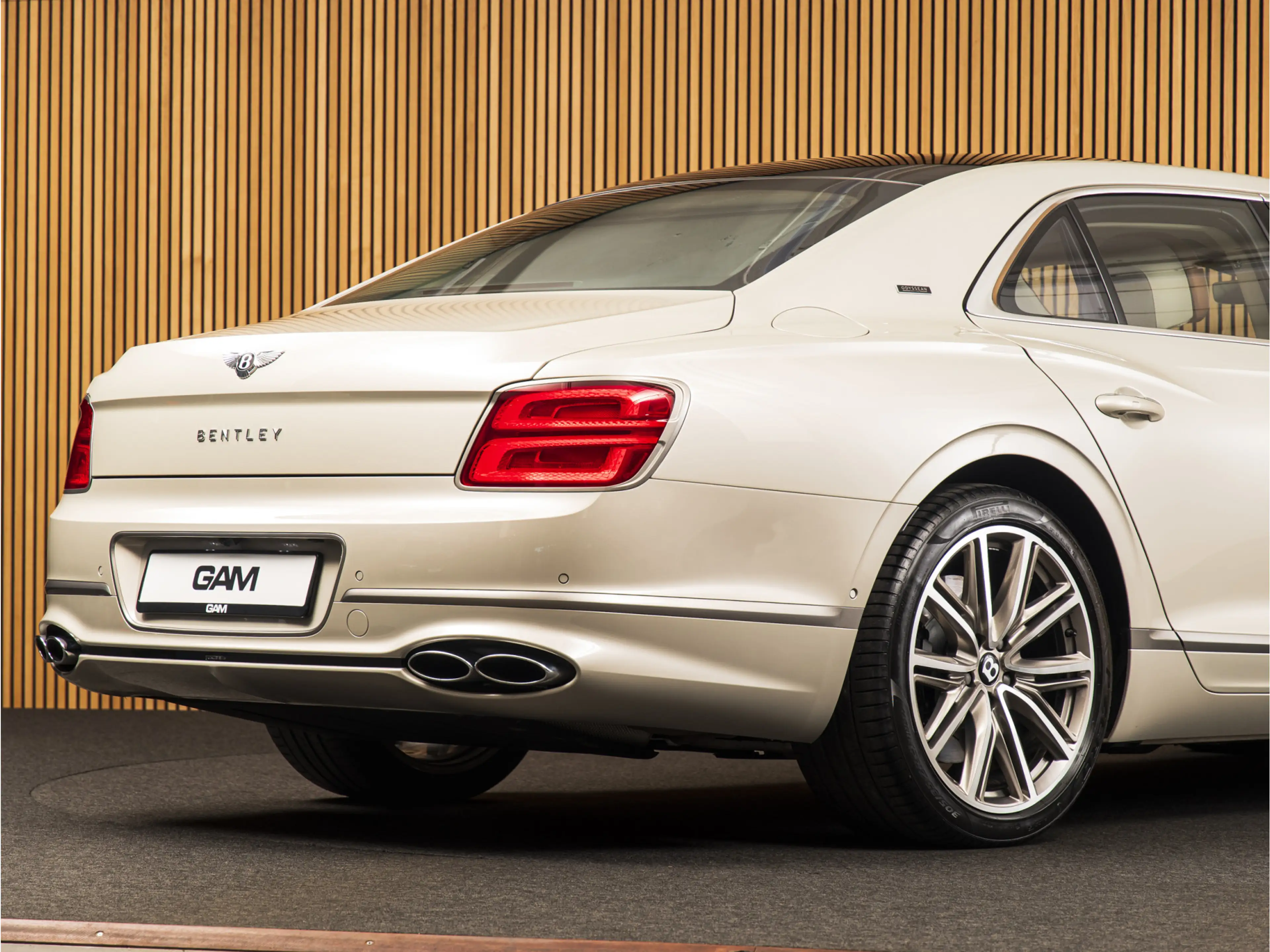 Bentley Flying Spur Odyssean 2.9 V6 Hybrid B&O | MASSAGE | PANO | NACH — photo 10