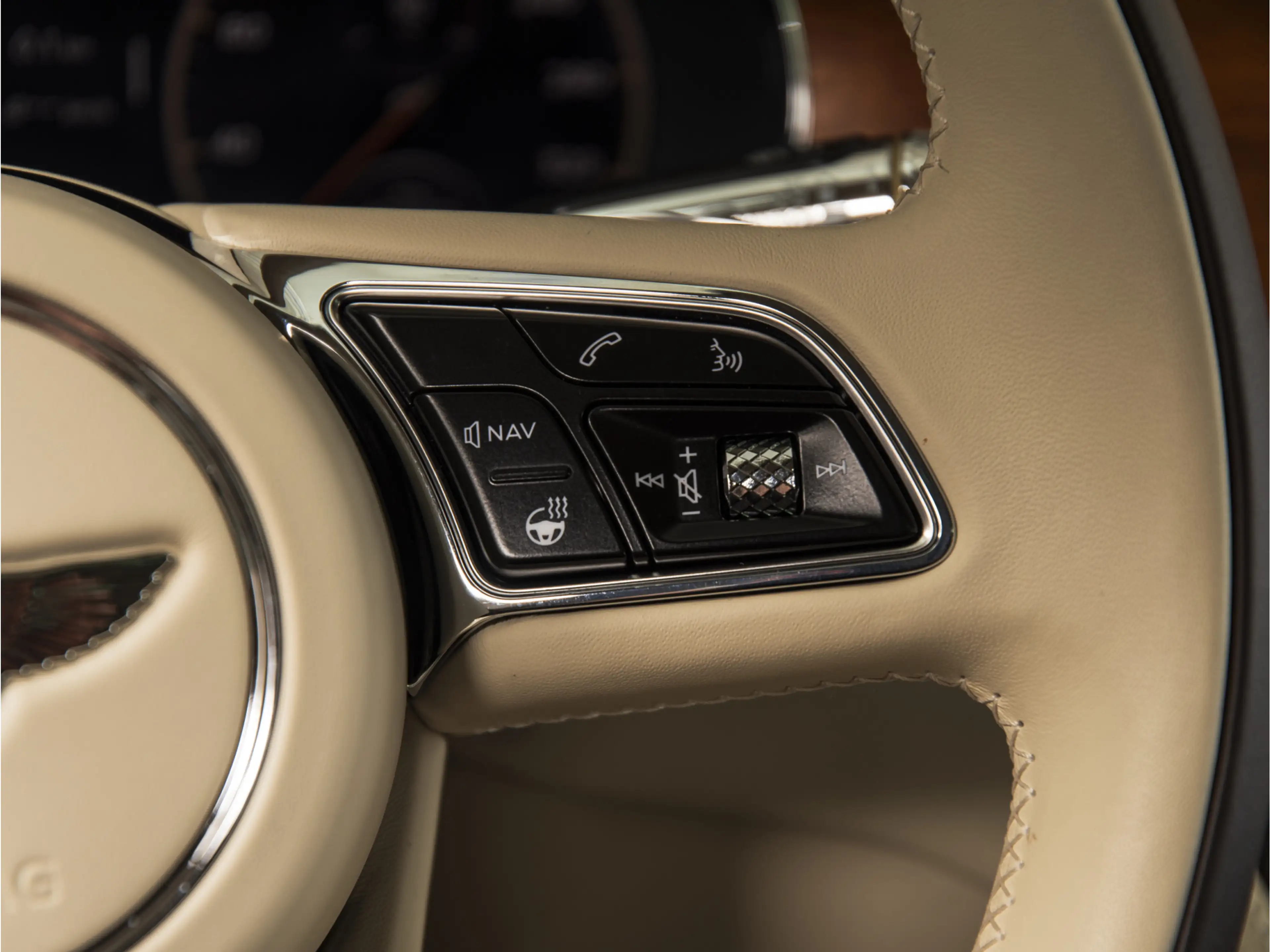 Bentley Flying Spur Odyssean 2.9 V6 Hybrid B&O | MASSAGE | PANO | NACH — photo 33