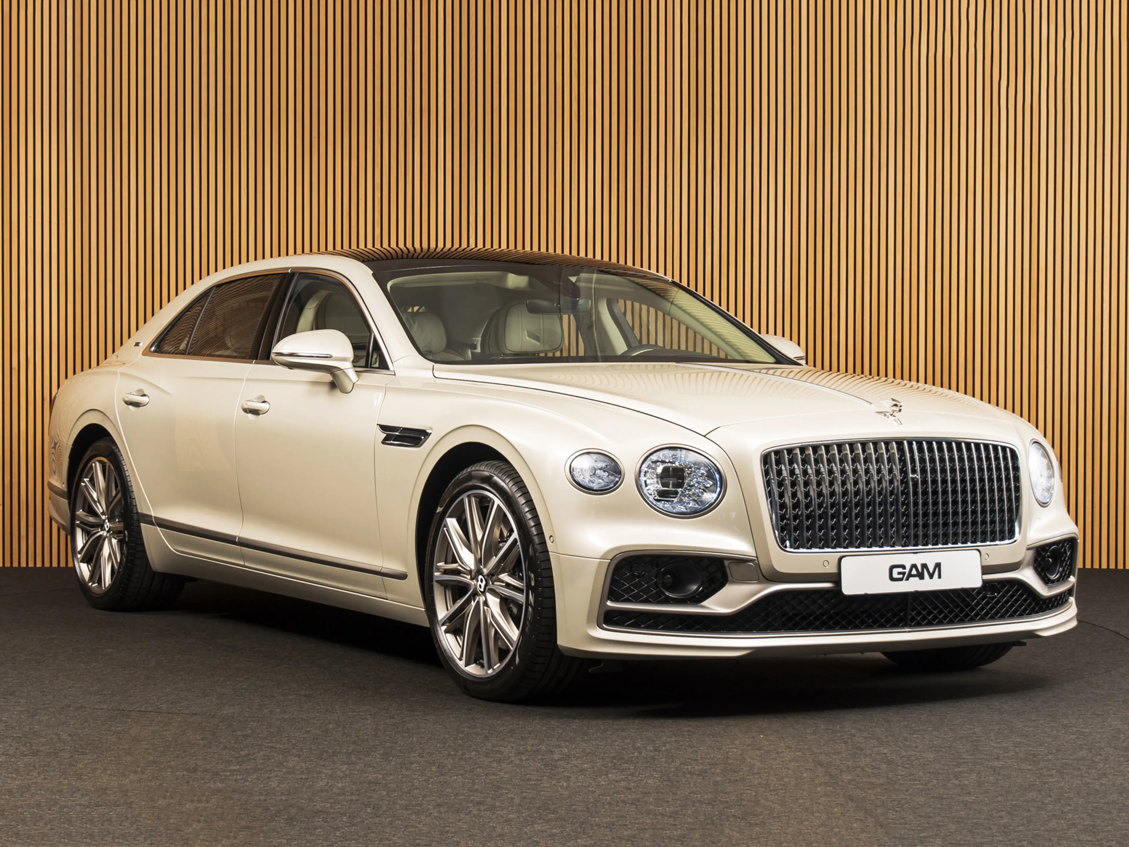 Bentley Flying Spur Odyssean 2.9 V6 Hybrid B&O | MASSAGE | PANO | NACH — photo 7