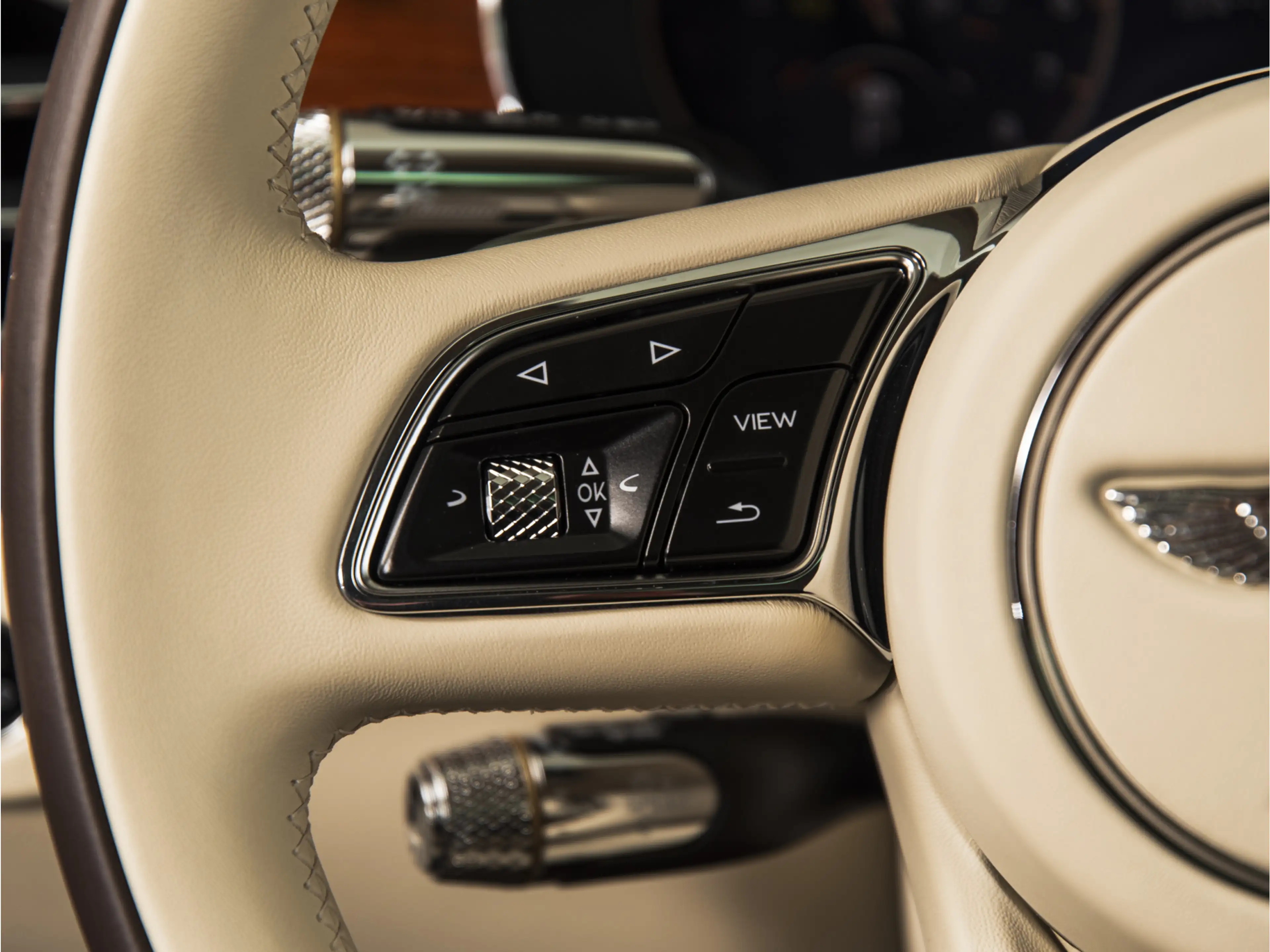Bentley Flying Spur Odyssean 2.9 V6 Hybrid B&O | MASSAGE | PANO | NACH — photo 32