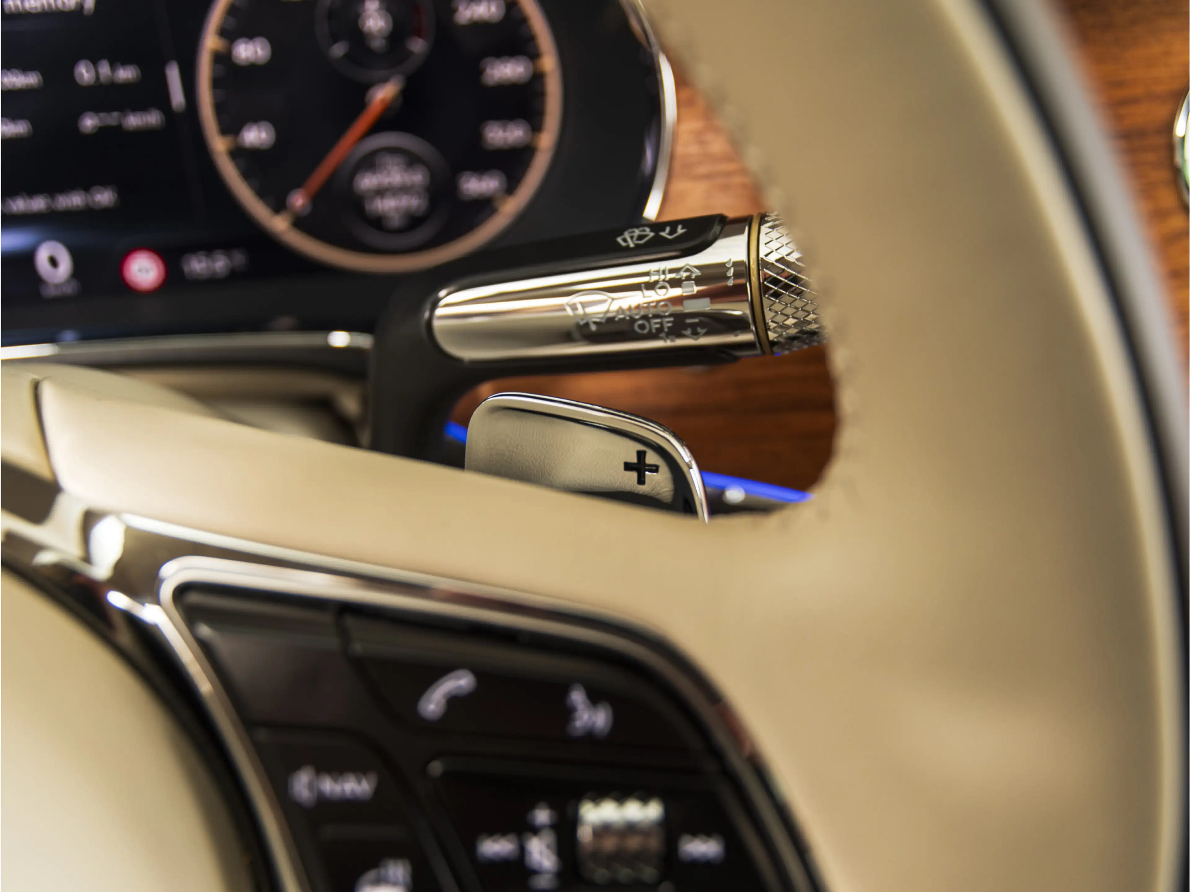 Bentley Flying Spur Odyssean 2.9 V6 Hybrid B&O | MASSAGE | PANO | NACH — photo 35