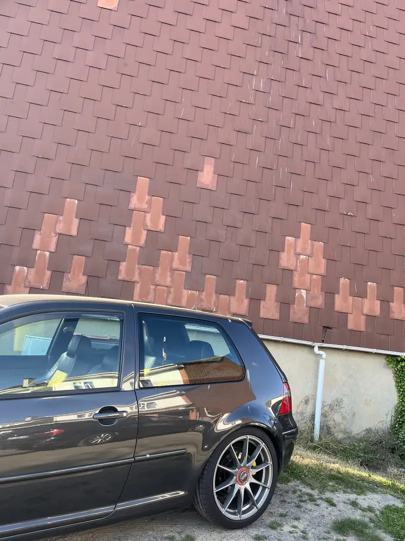 Volkswagen Golf 1.9 TDI - 130 - 2