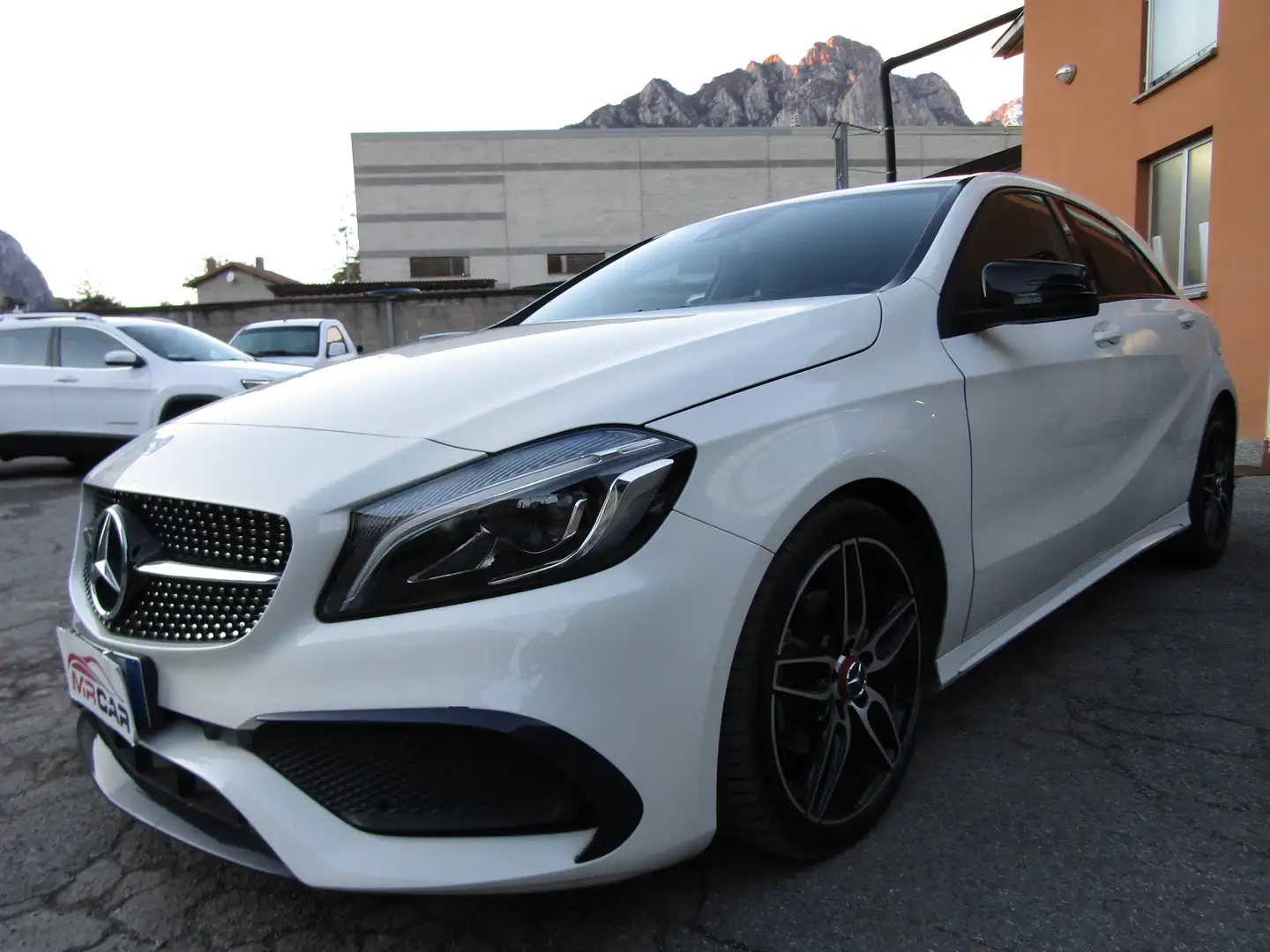 Mercedes-Benz A 200 Classe A 200 d A200d Premium AMG auto *78.000 KM* Blanc - 1