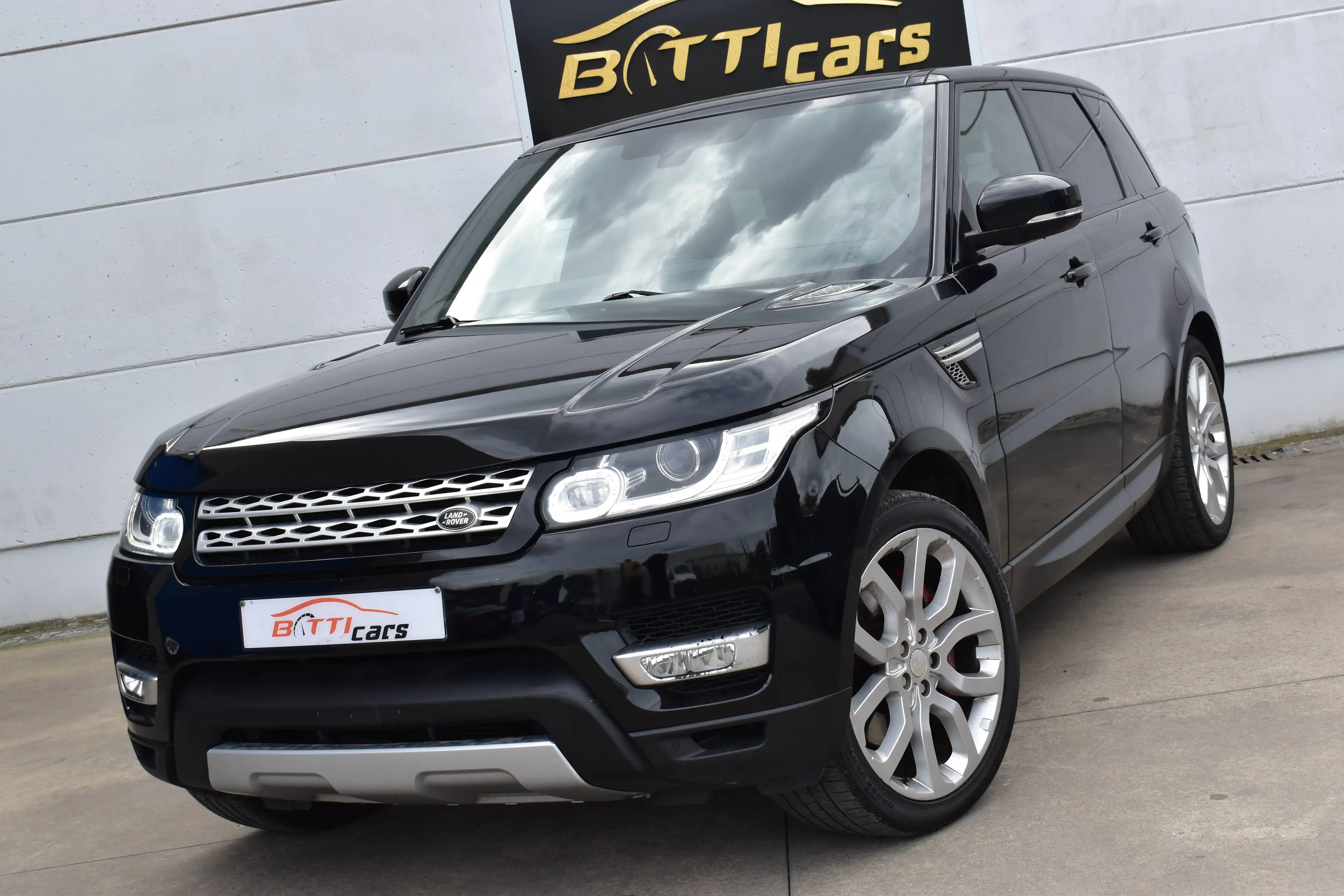 Land Rover Range Rover Sport 3.0 SDV6 HSE Dynamic || Zetelverwarming || Camera