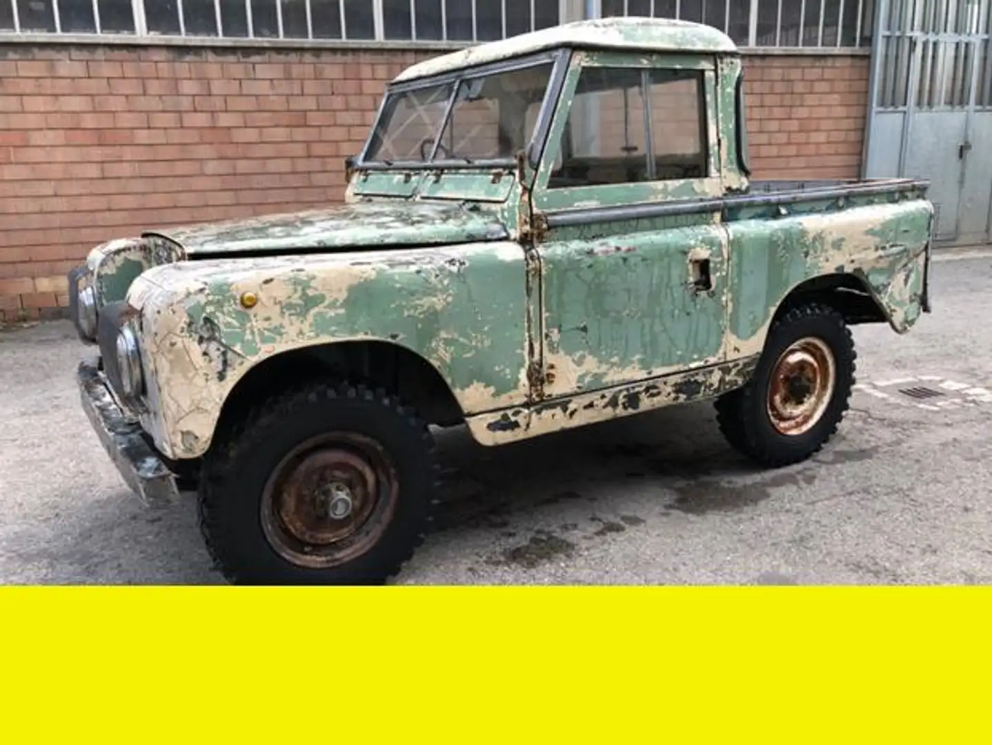 Land Rover - 2