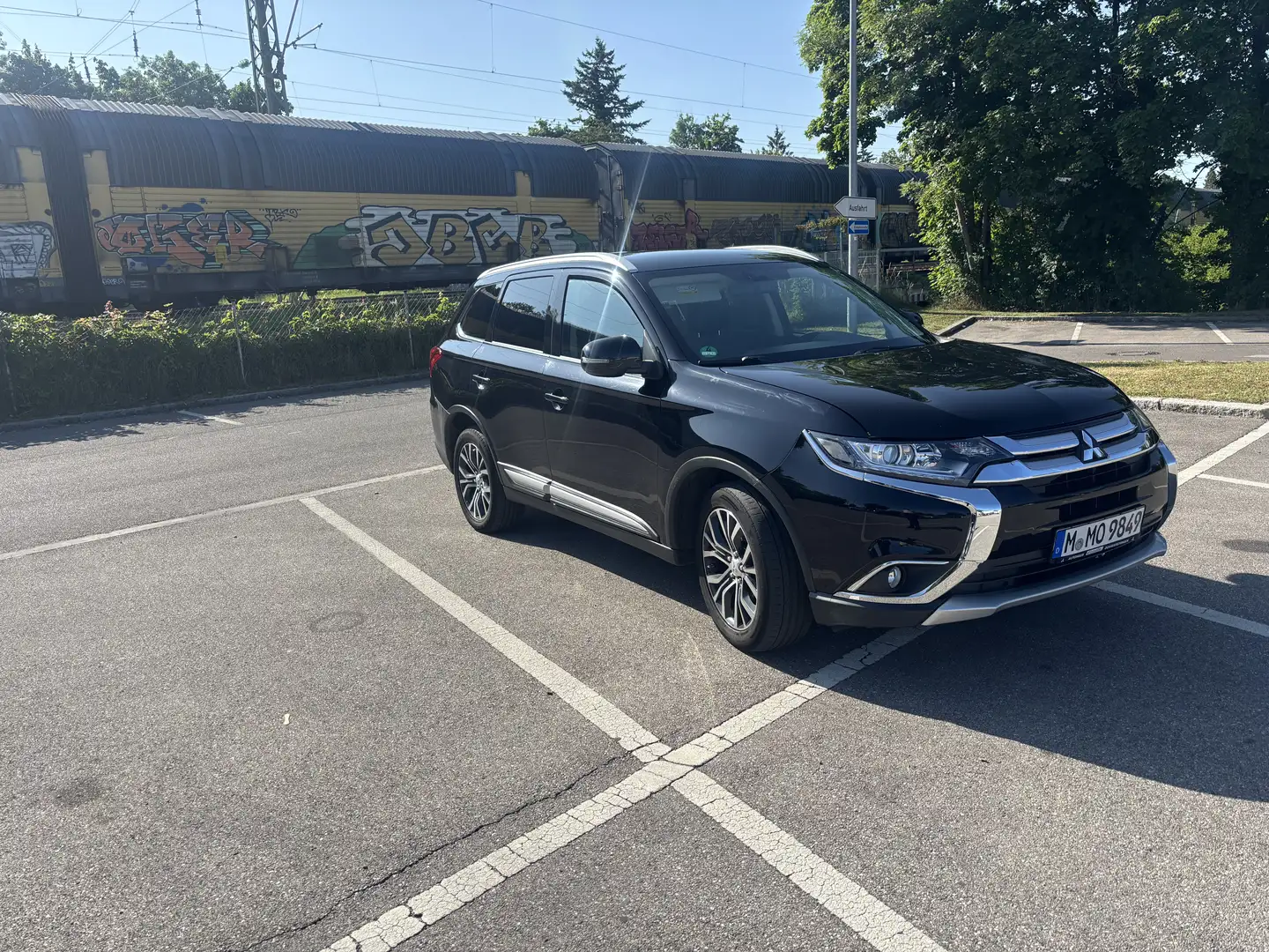 Mitsubishi Outlander 2.2 DI-D 4WD Aut. Plus - 2