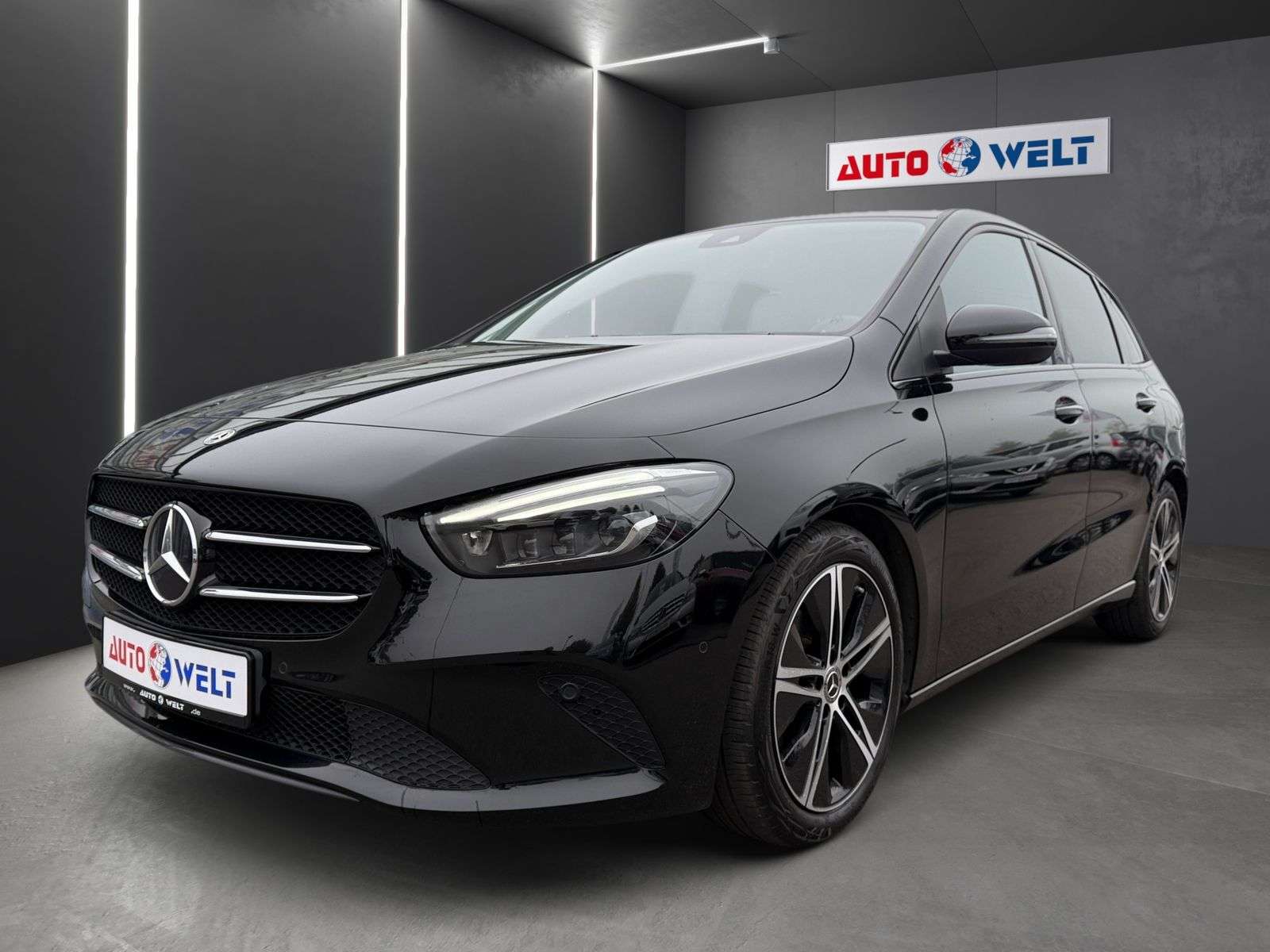 Second hand Mercedes Benz B-Class 180