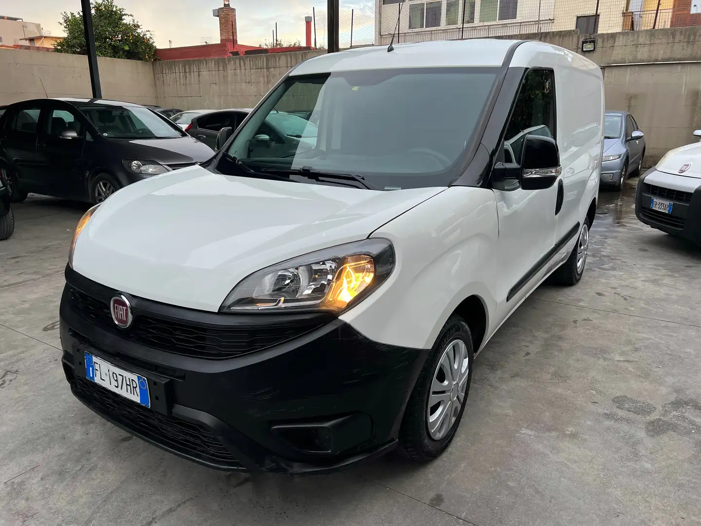 Fiat Doblo 1.3 Multijet Blanc - 2