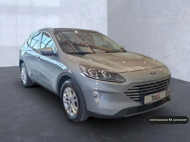 Ford Kuga view 3