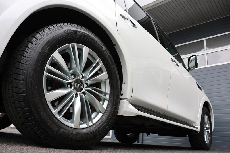 Infiniti QX80 5.6L V8 AWD/7-Sitzer/360/BOSE/SHZ/LHZ/R20 — photo 13